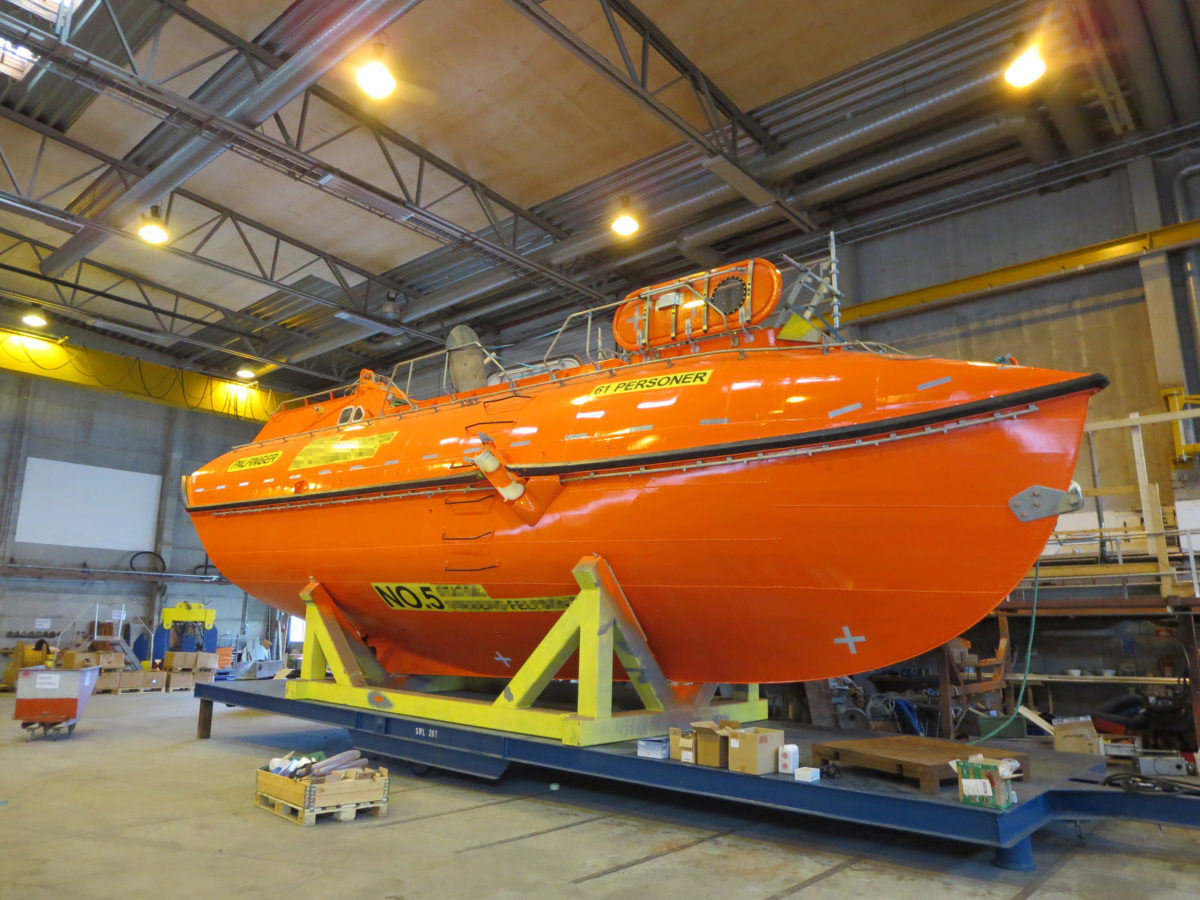 Lifeboat refurbishment