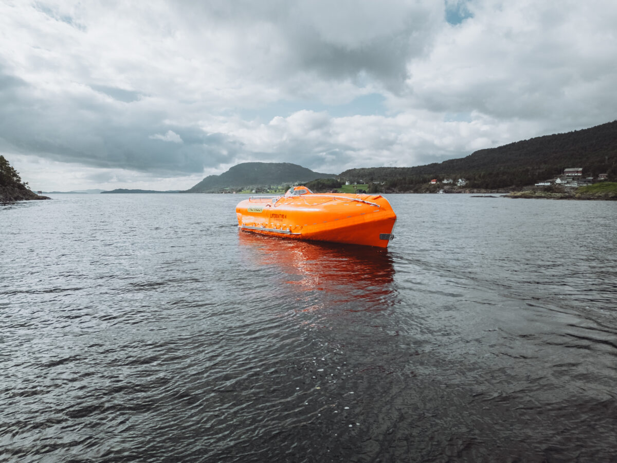 palfinger_marine_boats_ff1200_norway_2024_testing (3)
